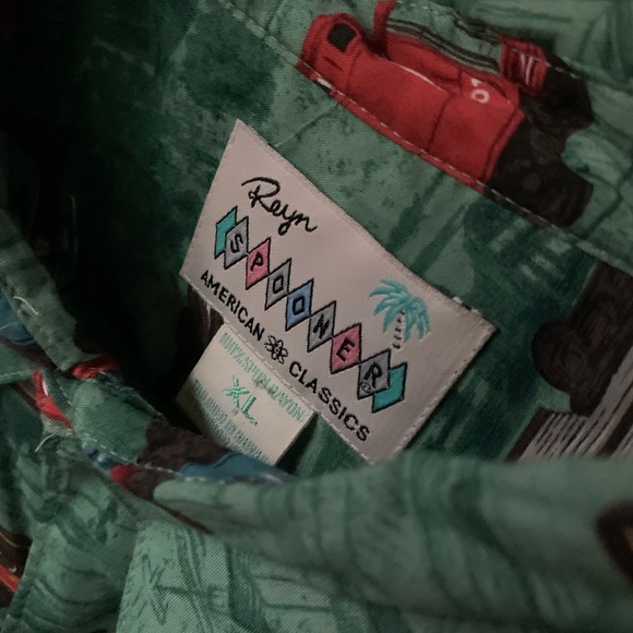 Reyn Spooner Vehicle Motif Button Up - Picture 5 of 6